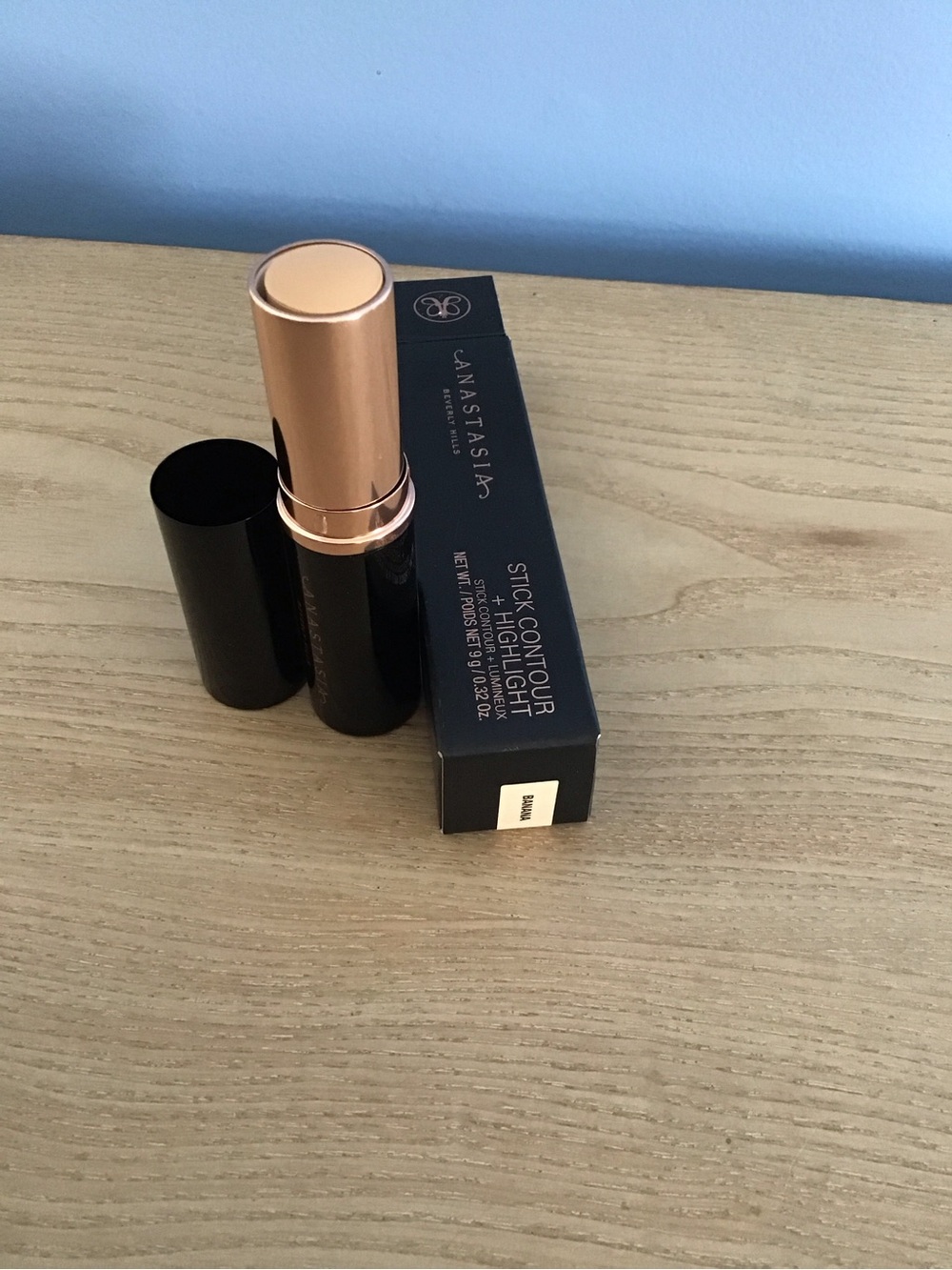 New Anastasia Beverly Hills Stick Contour Highlight Banana